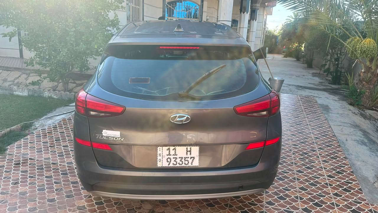 توسان ٢٠١٩ وارد امريكي 
رقم الشاصي بالصور

حادثه امريكا بس جنطه وارجعه ع البارد  وبيه بالعراق رصعه بالبنيد 

موضحه بالصور 

مواصفاته معروفه بدون فتحة سقف 

سنويه وهزه كله جديد سياره جاهزه عليك بس تحويل ملكيه 
السعر ١٥٠ وبيه مجال للشراي

للاستفسار ***********
