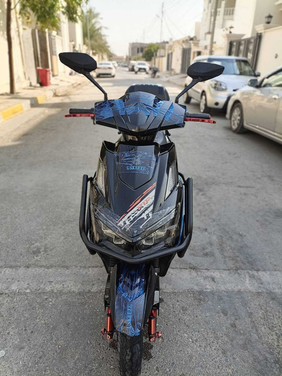 السلام عليكم.. من رخصت الادمن عندي موطور شحن للبيع
نوع ( سكنس فحل شركه يوسكيز) 
دراجه عل فحص عل ضمان 
موديل ((2026)) 
مستخدم شي قليل بعدة جديد 
((بطاريات عل فحص سيت واحد)) 
كهريائيات كلهة شغالة وعل فحص 
ملف (3000) واط نضام اربع سرع 
لايت زنون عالي ناصي (نظام R) بك)(ومثبت سرعة) منفذ USP 
السعر (700 ) بي مجال 
المكان داخل الرمادي ***********الي ناصي (نظام R) بك)(ومثبت سرعة) منفذ USP 
السعر (700 ) بي مجال 
المكان داخل الرمادي ***********
