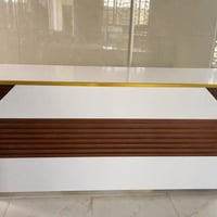 ميز للبيع  200 طول 100 ارتفاع  90 عرض  خشب HDF 18ملم   السعر 80 الف   ...