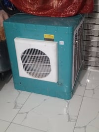 مبردات • ٢ قطع • نظيفه