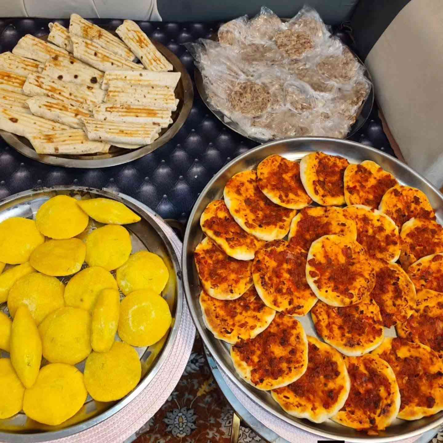 حجز • مراسلة خاص • واتساب