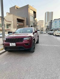جيب بلاك توب  موديل 2018   الحادث فقط البنيد مبدل ومصبوغ  وصار بيها حا...