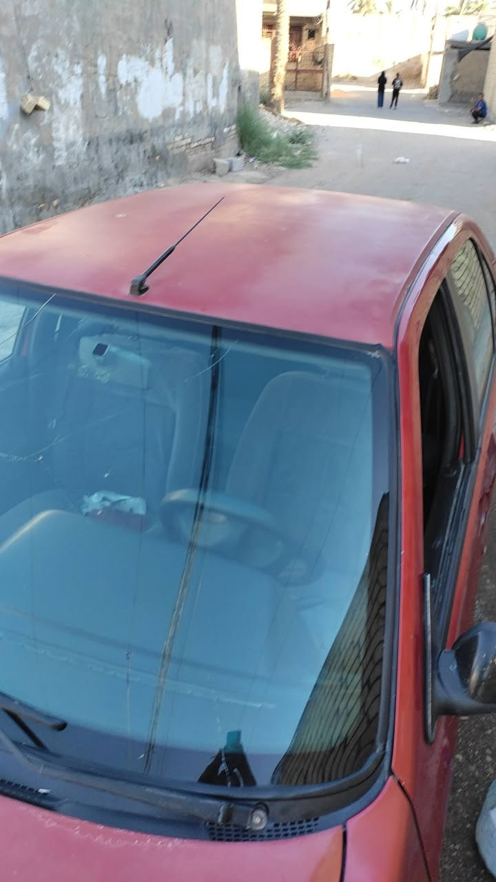 سلام عليكم 
بيجو 306

محرك وكير كفاله وما بيهة حادث ةلا صبغ فقط بيهة جراد خفيف بنيد وقماره وجنطه مثل ما موضح كدامكم بل صوره
محرك ناعم كلش صدر جديد دوشمه الارضيه جديده لون كريمي سماعات 4شغالات سياره مال جناي ونضيفه بس بيهة شويه تلحيضات تترتب السعر 36ورقه مكاني بغداد زعفرانيه
الرقم ***********
