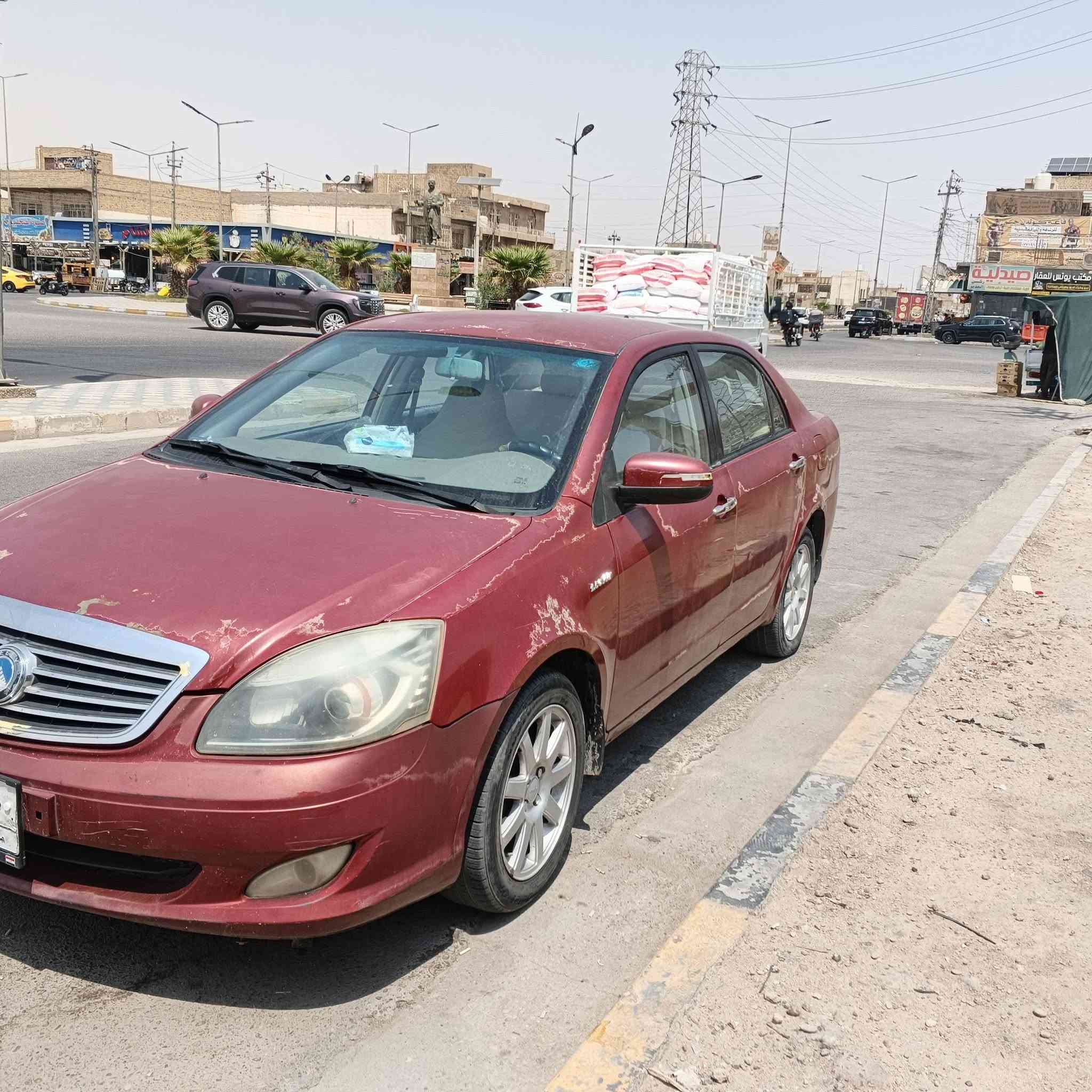جيلي موبل 2012 مكفولة بس جاردة السيارة حلوةوبسمي رقم ميسان  السعر 48 وبيها مجال الستفسار الاتصال ***********

