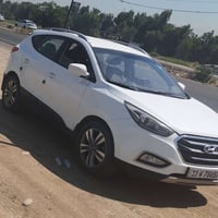 هونداي توسان ٢٠١٤ شكل ٢٠١٥ سياره جاهزه مابيها اي نقص احلى من صور ضررها...