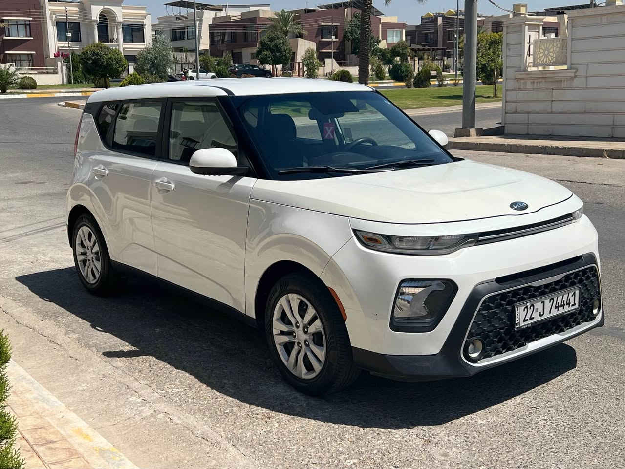 كيا صول لبيع موديل 2022  سعر 128 ومجال قليل
نص موصفات حادث جمالغ وبنيد  وربع باب سايق صبغ 
بدون دوخل بدون يرباك  
محرك 2000 دوش
مكان سيارا اربيل
*********** وتساب 
ابسمي سيارا أربيل, العراق
