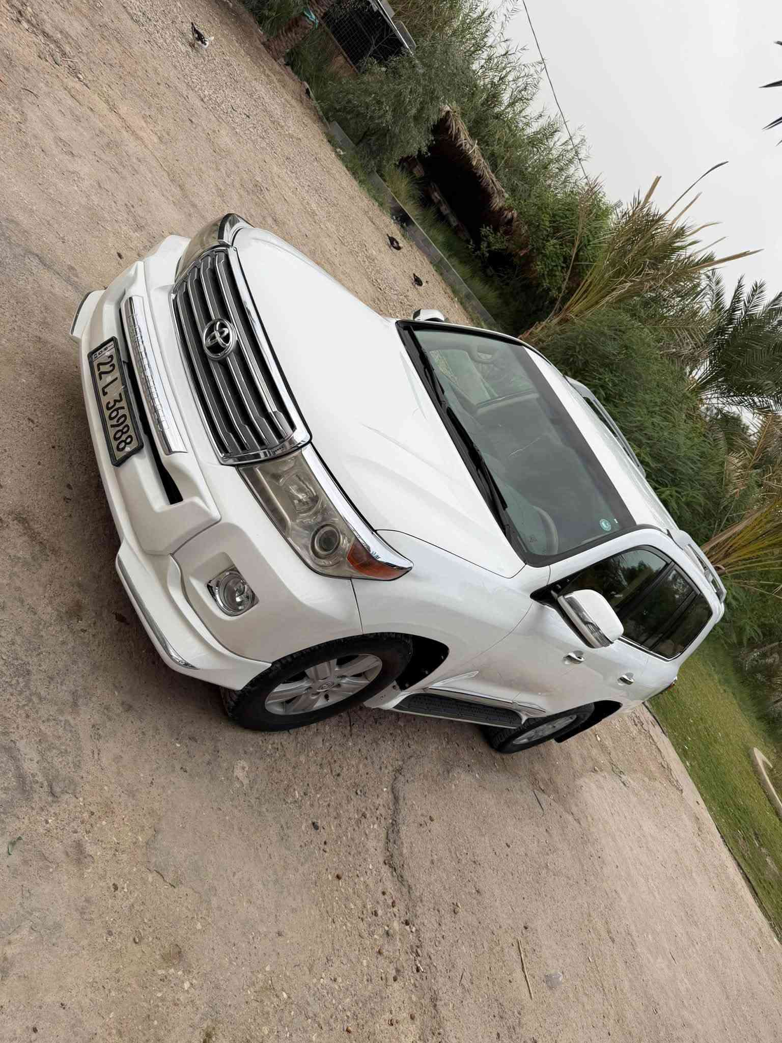 لاندكروز • ٢٠١٣ • مشيه ٢٠٧٠٠٠