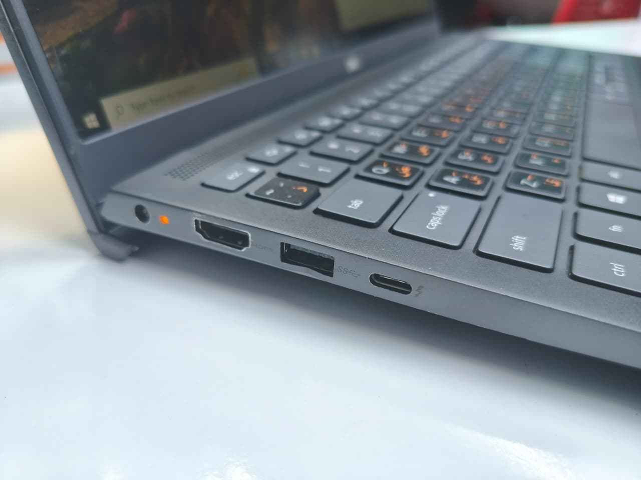 Dell Vostro 7590 — الأداء العالي والتصميم الاحترافي
لابتوب مميز يجمع بين قوة المعالجة والتصميم الأنيق، مثالي للأعمال الهندسية، البرمجة، والمهام اليومية الثقيلة.
المواصفات الفنية:
المعالج: Intel Core i7-9750H (سداسي النواة، أداء قوي جداً للمهام الشاقة)
الذاكرة العشوائية (RAM): 16GB DDR4 (لسلاسة فائقة في التنقل بين البرامج)
التخزين: 512GB SSD (سرعة عالية في التشغيل ونقل البيانات)
كارت الشاشة الأول: Intel UHD Graphics 630
كارت الشاشة الثاني: NVIDIA GeForce GTX 1050 بسعة 3GB (مناسب لبرامج التصميم، المونتاج، والألعاب)
الشاشة: 15.6 بوصة بدقة FHD لعرض واضح وتفاصيل حادة
الملحقات المجانية:
الشاحن الأصلي + كيبل الشحن
حقيبة لابتوب ممتازة
ماوس (Mouse)
ماوس باد (Mouse Pad)
الحالة: ممتازة وجاهز للاستخدام الفوري.
السعر 570الف دينار 
للحجز اتصل على الرقم *********** بغداد, العراق

نص مكتوب في الصور:
- DirectX Diagnostic Tool
- System Display 1 Display 2 Sound Input
- This tool reports detailed information about the DirectX components and drivers installed on your system.
- If you know what area is causing the problem, click the appropriate tab above. Otherwise, you can use the "Next Page" button below to visit each page in sequence.
- System Information
- Current Date/Time: Tuesday, September 22, 2020, 7:45:35 AM
- Computer Name: DESKTOP-LUM091G
- Operating System: Windows 10 Pro 64-bit (10.0, Build 19045)
- Language: English (Regional Setting: English)
- System Manufacturer: Dell Inc.
- System Model: Vostro 7500
- BIOS: 1.24.0
- Processor: Intel(R) Core(TM) i5-10300H CPU @ 2.50GHz (8 CPUs), ~2.5GHz
- Memory: 16384MB RAM
- Page File: 3570MB used, 15519MB available
- DirectX Version: DirectX 12
- Check for WHQL digital signatures
- DiagDir: 10.00.19041.5794 64-bit Unicode Copyright (C) Microsoft. All rights reserved.
- Help
- Next Page
- Save All Information
- Exit
- Microsoft
- Edge
- Task Manager
- File Options View
- Processes Performance App history Startup Users Details Services
- CPU
- 1% 1.65 GHz
- Memory
- 3.4/15.8 GB (22%)
- Disk 0 (C:)
- SSD
- 0%
- GPU 0
- Intel(R) UHD Graphics
- GPU 1
- NVIDIA GeForce GTX...
- 0% (44 °C)
- GPU activity
- GPU
- 3D
- Video Encode
- Dedicated GPU memory usage
- Shared GPU memory usage
- Utilization
- CPU Memory
- 0.0/11.9 GB
- NVIDIA GeForce GTX 1650 Ti
- 0% - Copy
- 0% - Video Decode
- Dedicated GPU memory
- 0.0/4.0 GB
- Shared GPU memory
- 0.0/7.9 GB
- GPU Temperature
- 44 °C
- Driver version:
- Driver date:
- DirectX version:
- Physical location:
- Hardware reserved memory:
- Fewer details
- Open Resource Monitor
- 32.0.15.0157
- 10/1/2025
- 12.0 (FL 12.1)
- PCI bus 1, device 0, function 0
- 161 MB
- Type here to search
- 25 °C 7:46 AM
- 9/22/2020