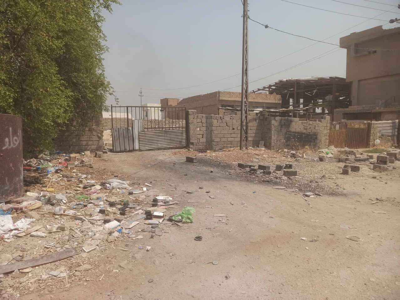 قطعة ارض  صناعي معروضه للبيع الموقع الفلوجة الحي الصناعي شارع مطعم غصن الزيتون شارع طبعا مفتوح دخول وخروج للصناعة تبعد عن شارع سد تقريباً 200متر
مساحة القطعة 500متر 
للتواصل او الاستفسار 
الاتصال 
***********
قطعة ارض  صناعي معروضه للبيع الموقع الفلوجة الحي الصناعي شارع مطعم غصن الزيتون شارع طبعا مفتوح دخول وخروج للصناعة تبعد عن شارع سد تقريباً 200متر
