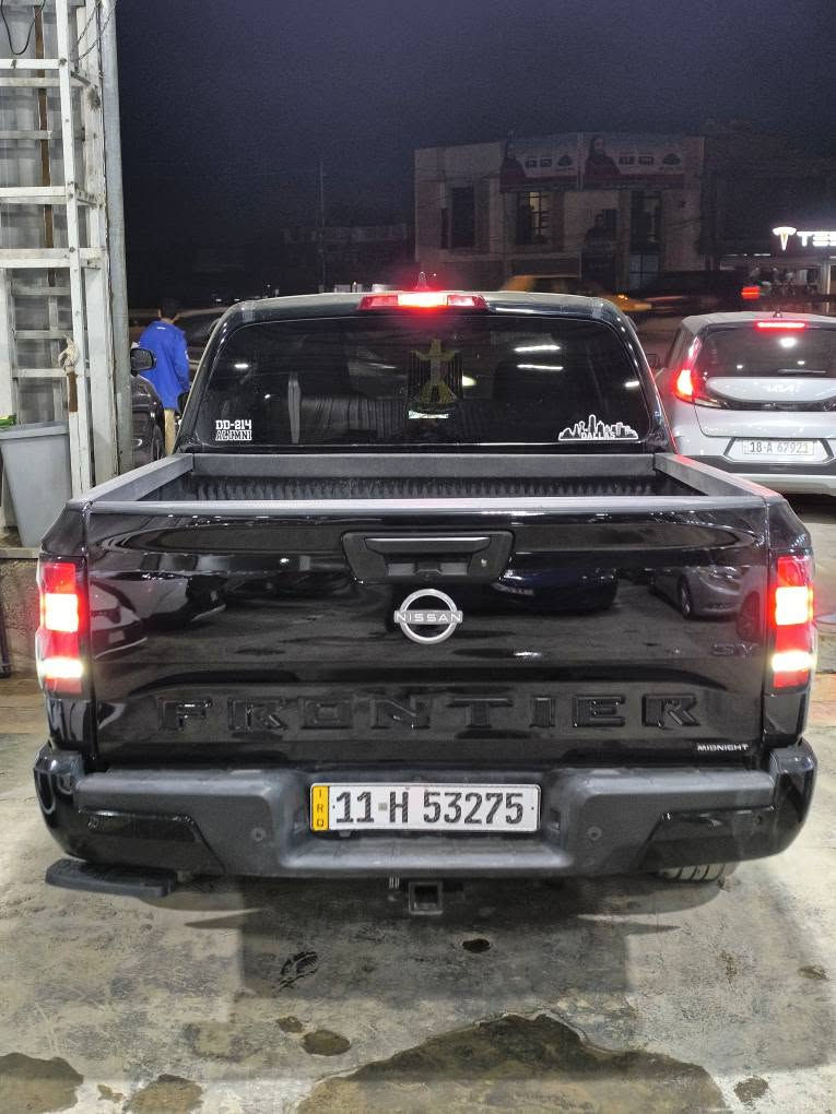 بيكب نيسان فونتيرا 

الموديل :  2023

اللون : اسود 

دواسات جانبيه : اصلي امركي 

محرك قوي 3800cc – 6 سلندر

ماشية فقط 46 ميل

تبريد + تدفئه 
كشنات مخملي ناعم مع كشن السائق كهربائي 

رادار أمامي – رادار جانبي – رادار خلفي

كاميرا خلفية عالية الوضوح

شاشة دشبورد كبيرة

تحكمات كاملة في الستيرن والدشبورد

مانع انزلاق مع سحب الكرفانات

الحادث : جاملغ يسار مصبوغ 
السياره مرقمه بغداد بأسمي 

☎️ للاستفسار والتواصل:
***********
بيع او مراوس  وبيهه مجال حلو بغداد, العراق
