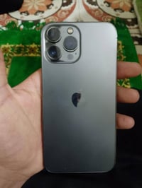 ايفون 13 برو ماكس • ٢٥٦ • كفاله