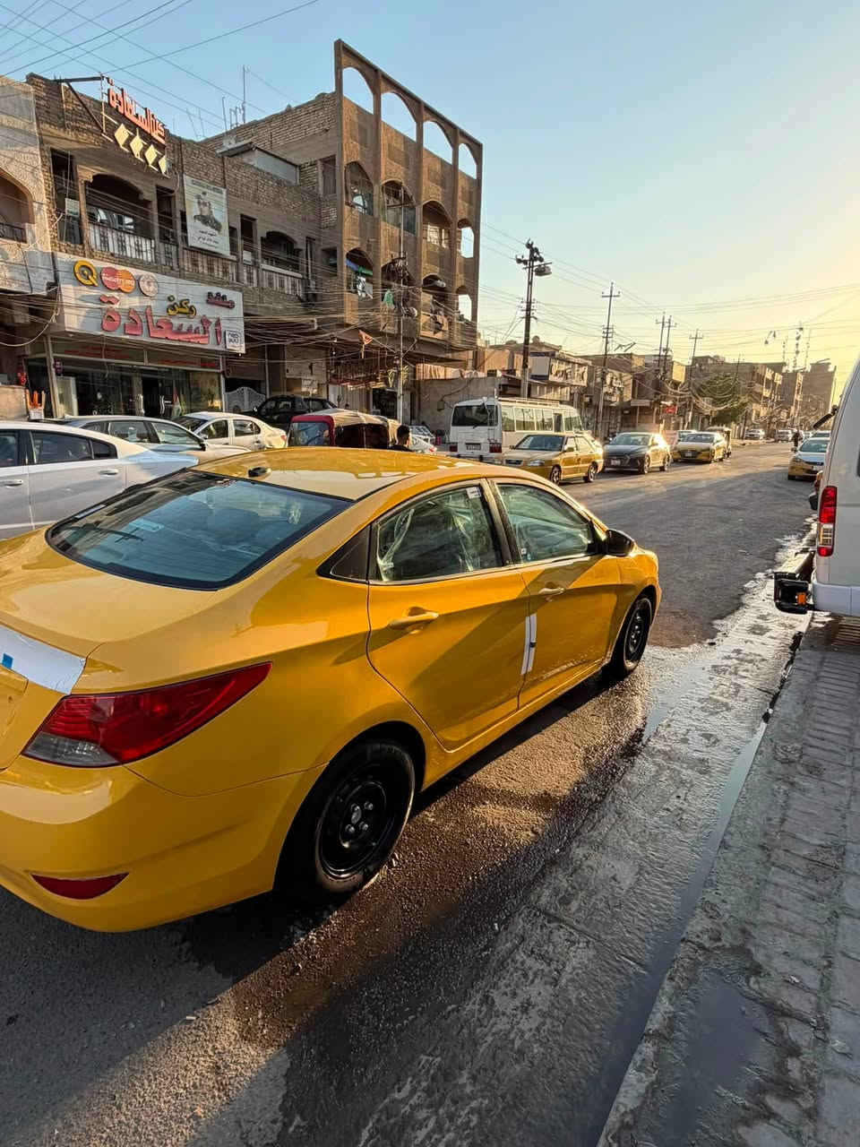 بسعر مناسب اكسنت مديل 2013حادثه بنيد بدون دواخل سياره خير من الله مكينه كير تبريد صدر تخم تاير كله جديد دوشمه داخل السياره نضيف سياره برغي مناقصه مصفره هيه وغرمات مكان السياره الأمين الثانيه السعر 69وبيه مجال بسيط وكلشي مذكور يمك خابرني فقط عل سعر رقم الهاتف ***********
