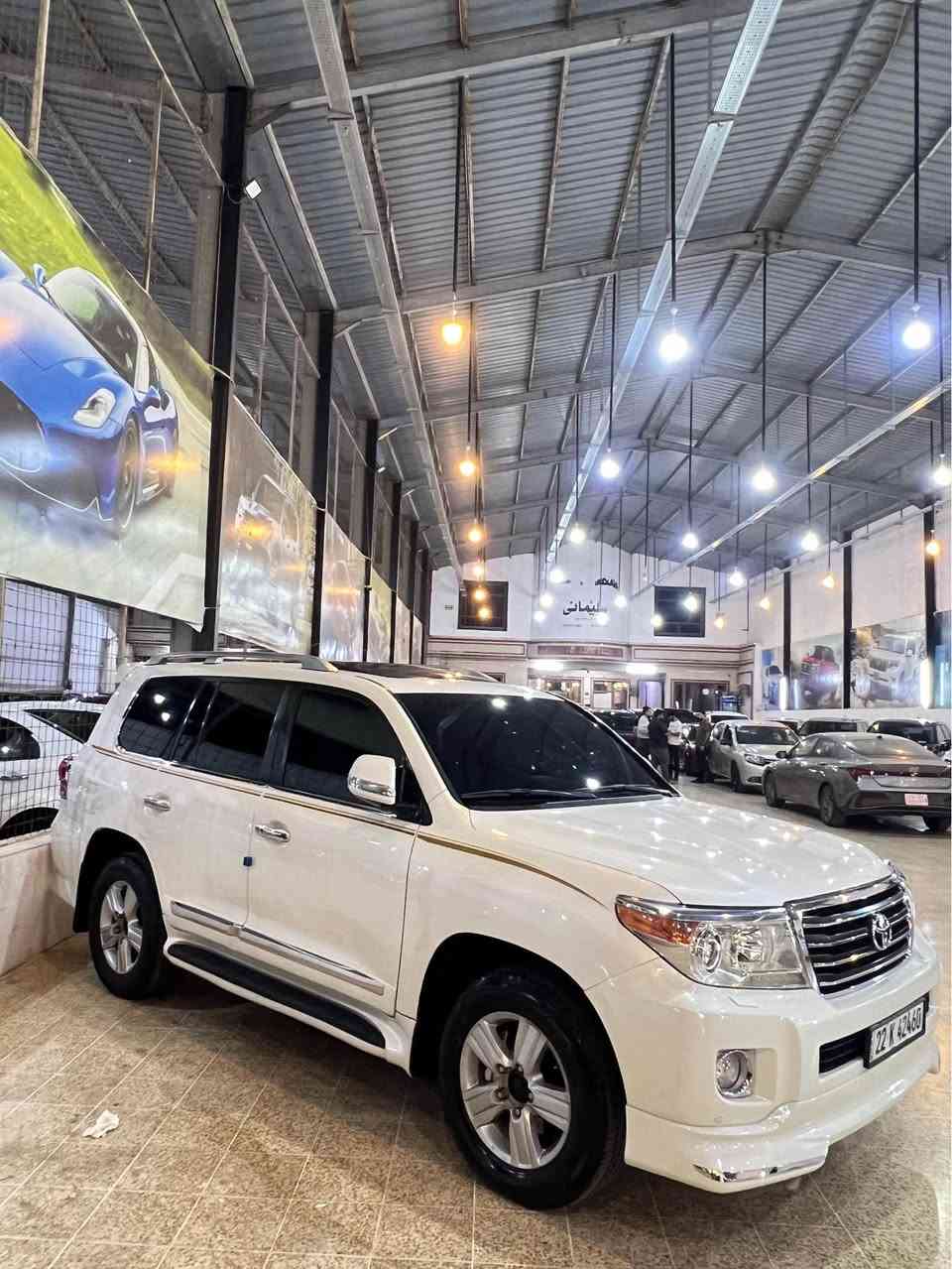 ونةوشة٢٠١٣
GXR
٦سلندر
سيارة شريكة جيهان 
سيارة مكانين بية بارد 
بس فقد قباغ مكينة مفتوع 
بس گير محرك كلة بشرت 
ماشي١٦٠ 
بس سيارة حيل حيل حلوة  جديدة
***********عندي واتساب أربيل, العراق
