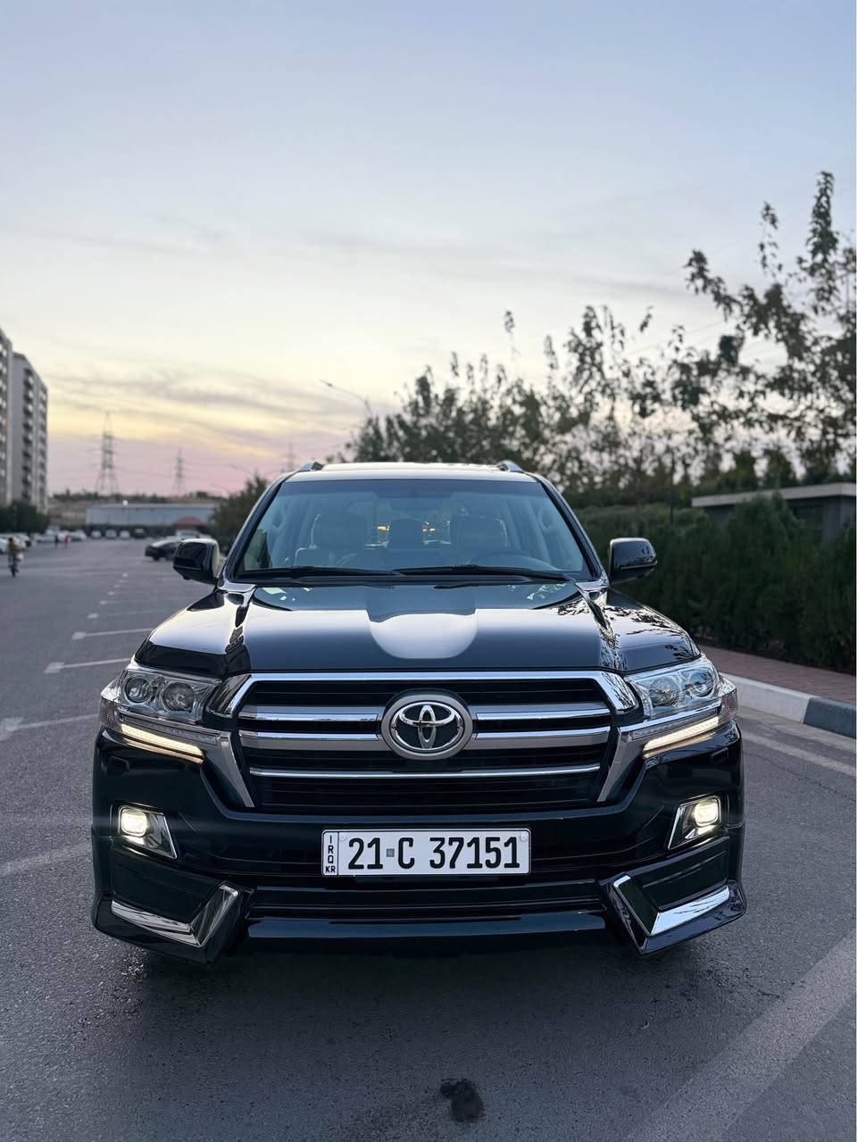 لاندكروزر VXR • ٢٠٢١ • ٨ سلندر