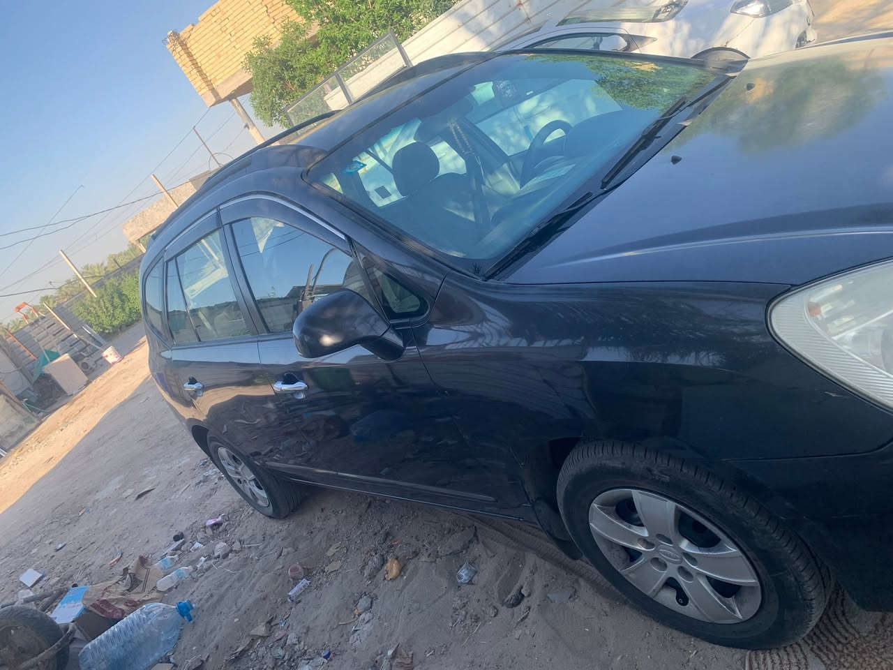 السلام عليكم للبيع كيه كارنز موديل ٢٠٠٧ خليجي مكفوله ماعده كرت بل جاملغ إلمامي جه السايق السياره ٧ راكب رقم بغداد أنكليزي بسمي سنوي لل٣١ كير محرك تبريد تخم تاير كهربائيات كله شغال صدر جديد جاهزه عله آخر حبايهً عنواني بغداد للاستفسار الاتصال أو واتساب ***********
