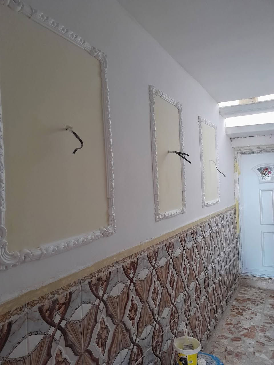 السلام عليكم
(صباغ) متفرغ حاليا نشتغل كافه  الصباغ واجهيات والداخل وكذالك السطح.  بنواعه )  والماستك( والتابكوو) (ناشنل رافكوت غيرها ) كامل تسليم  اسعار مناسبه  جدأ وشغل نظيف وصور عملنه موجوده والرزق لجميع
*********** اتصال وكذالك واتساب
