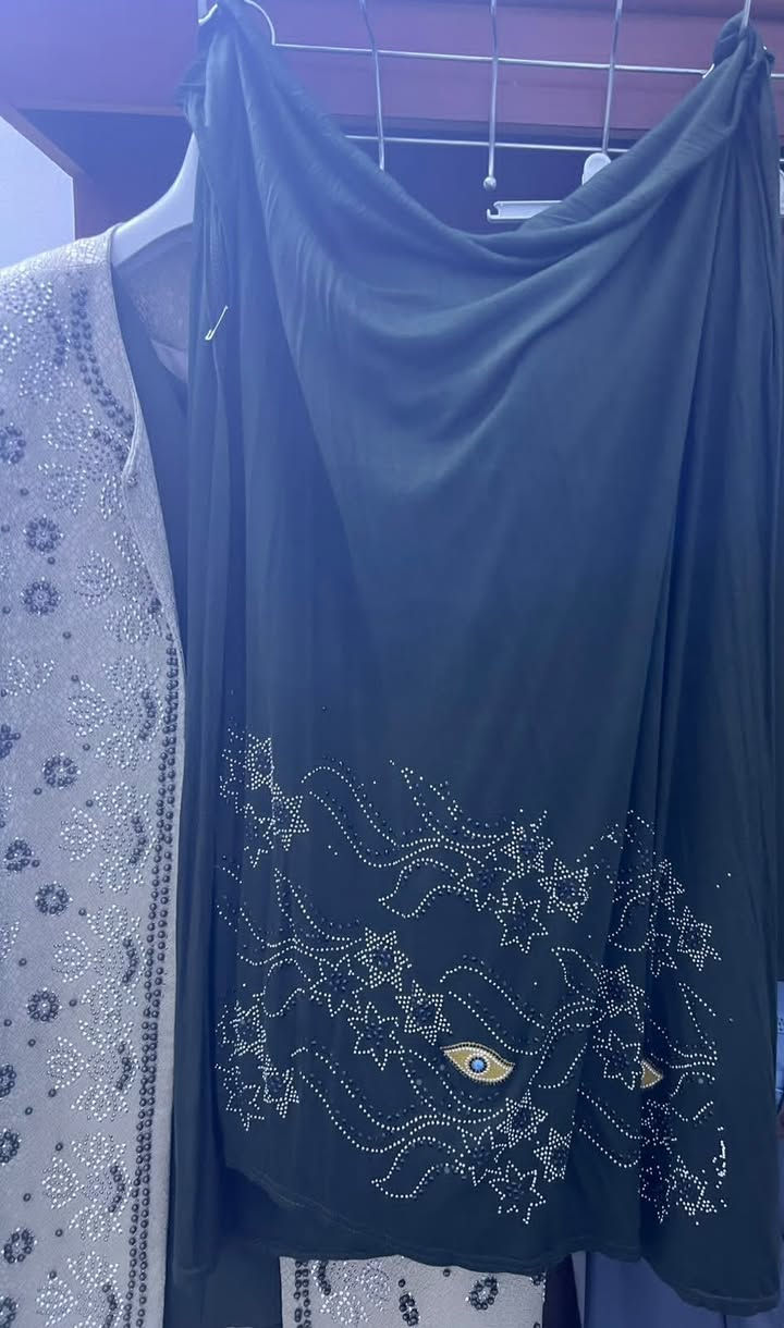 طقم نسائي • ٣ قطع • سوت نسائي
