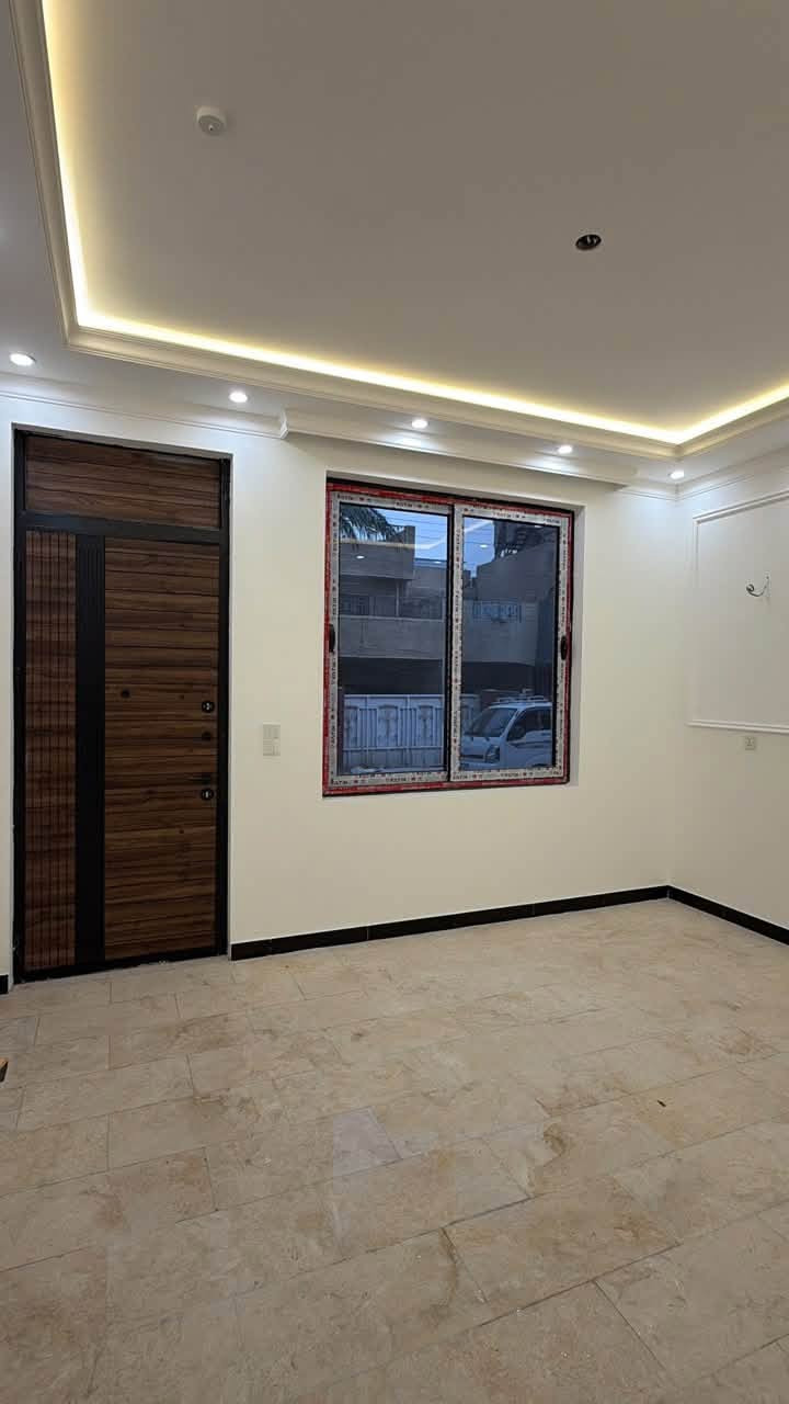 دورين • ٣ طوابق • درجة أولى