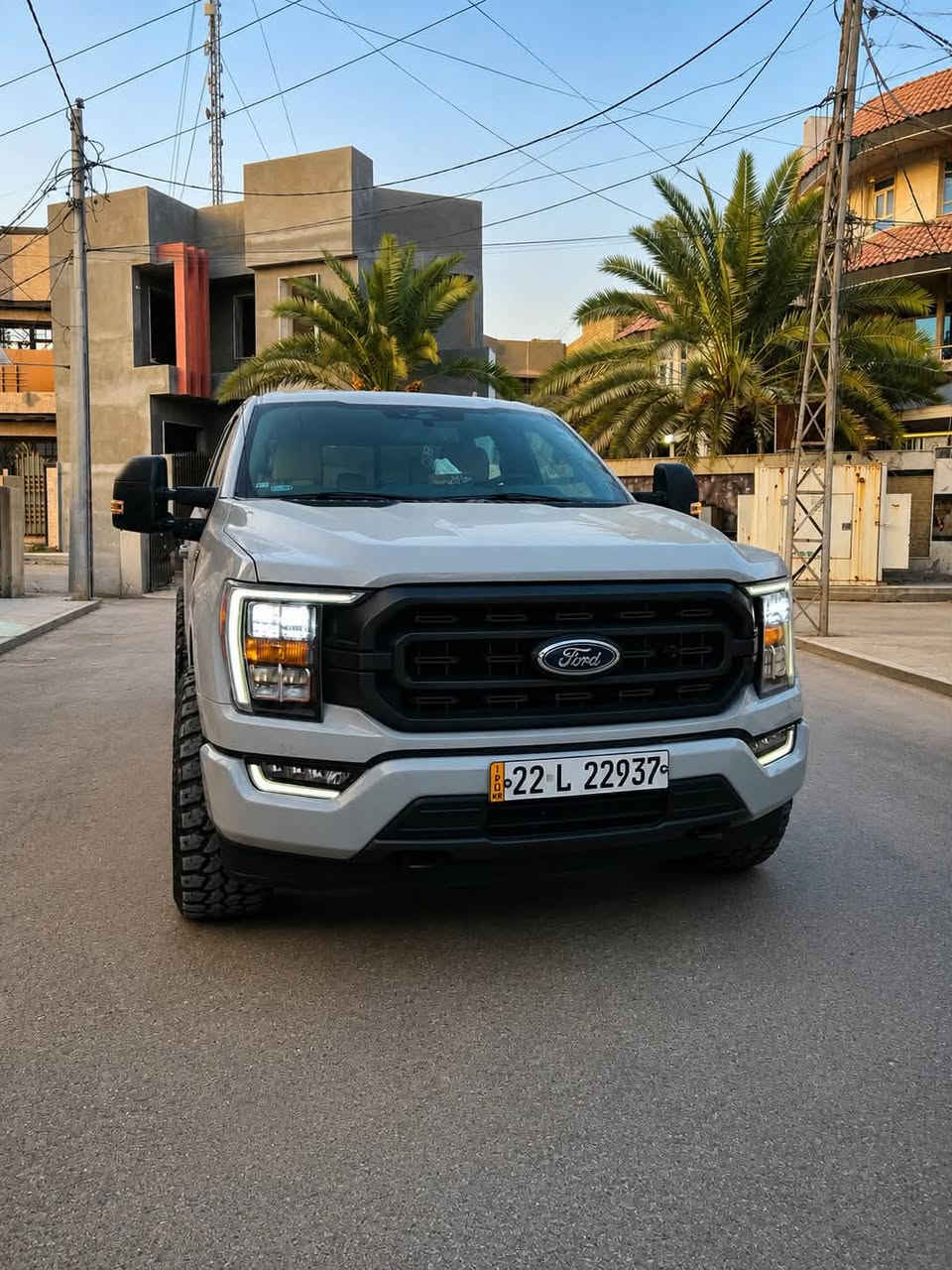 سياره فورد (F150) للبيع ..
سياره فورد للبيع باب طويل بدي قصير دفع رباعي 4*4 لون اسمنتي مميز شاشه كبيره كير طياره كيجات دجتل فول موصفات ماعدا الفتحه فئه XLT مديل 2023 كشنات كهرباء حادث السياره (بابين) فقط ماشيه 155 الف تحكم وضعيات قياده رادار امامي خلفي وجانبي كامره رقم اربيل تحويل وكاله ثاني يوم سنويه جديده هزه جديده مكينه 5000 (8) سلندر لايت LED  زنون 4 عدسات ويل كب رابتر المكان ( حله) للاستفسار : لاتصال على الرقم (‭***********‬)
