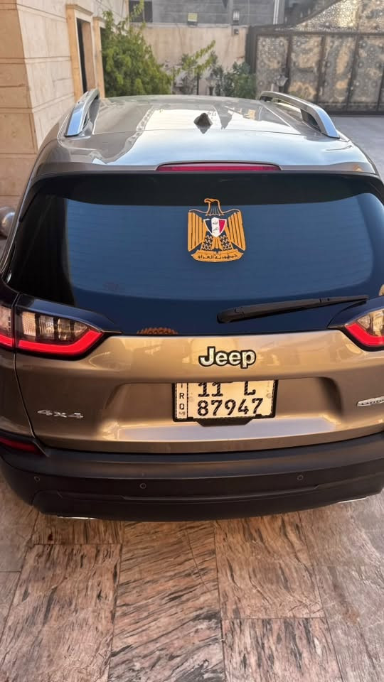 🚘 جيب بزون 2019 فور ويل  لايتود نقصتها محرك طابوكه فقط
✅ محرك 2000 تيربو
✅ الممشى: 117 ألف كم
✅ حدادية خير من الله
✅ تبريد ثلج
✅ رقم بغداد جديد (مشروع وطني) بااسمي 
✅ تايرات جديدة
✅ إدامة كاملة 
✅ السيارة نظيفة جداً واستعمال شخصي

🔹 حادث خفيف  وتم إصلاحه بشكل ممتاز، ضرره بالعراق فقط بجانب السائق يم يده الباب دحجه صغيره  عند الحافة.
🔹 دواخل السيارة وبديها نظيفة جداً ومال جناي.
🔹 السيارة جاهزة تحتاج فقط محرك طابوكه سعرها مطروح منه المحرك 

💰 السعر: 95 ورقة للاستفسار ***********
