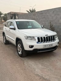 جراند شيروكي • ٢٠١١ • وارد امريكي