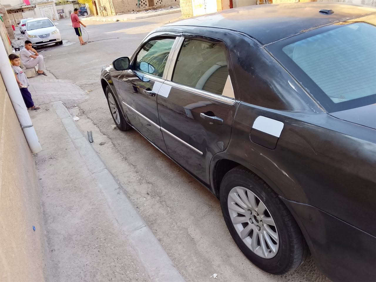سلام عليكم أوباما 7 وارد كندي مكينه كير تبريد كله جاهز 
بيه بنيد وجاملغ بدون دواخل وسير طايح علا قماره 
الكو جراد مثل ما موضح بالصورة  
 السعر 80 
 الاستفسار ***********
