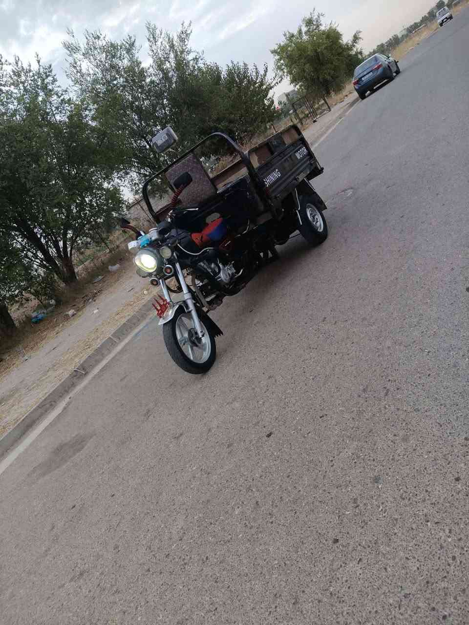 سلام عليكم ستوته صقر موديل 23 مكفوله كفاله عامه من كلشي لا صبغ لا خياس لا لحيم الكهربائيات كله شغاله اوراق كامله سعره 1850وبيه مجال عنوان بغداد الراشديه التواصل ***********بي واتساب
