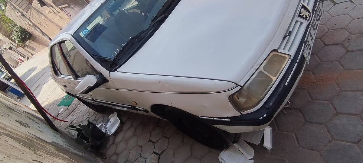 بيجو 405 • تايرات جديدة • كهرباء شغالة