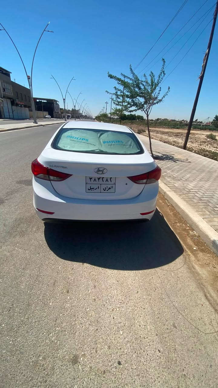 —النترا خليجي 2015 فول ماعدا البصمه مكينه 1800 فتحه شاشه كامرا تبريد قطعتين 5 ويل كب مكفوله من تبديل والصبغ ماعدا دحجات مبينه بل صور تبريد حداديه مكينه كير خير من الله ..
—سياره منتهيه سنويتها بااسم شركه هدار  للاستفسار ***********
