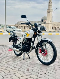 دراجة ٢٤ • شكل ٢٥ • ٢٠٠سي سي