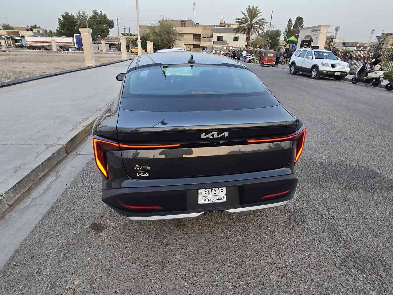 سلام عليكم بيع فقط بدون مراوس
للبيع K4 موديل 2025 وارد امريكي لون فيراني
دخول جديد 

بدون رقم ماشيه23الف
حادثه جاملغ وبنيد بيه ايرباك ستيرن وبرده

مواصفات السياره تحكم استيرن جهتين
بصمه تشغيل

شاشه كبيره كامره دواره

تحديد مسار لد خلفي وامامي

صندوق بصمه كشنات تدفئه 

ابواب بصمه ترحيب سايد بريك بصمه

رادار امامي توقف ذاتي

حجم المحرك 2000 دوش

السعر 142 وبيه مجال للشراي مكاني بغداد البياع***********
