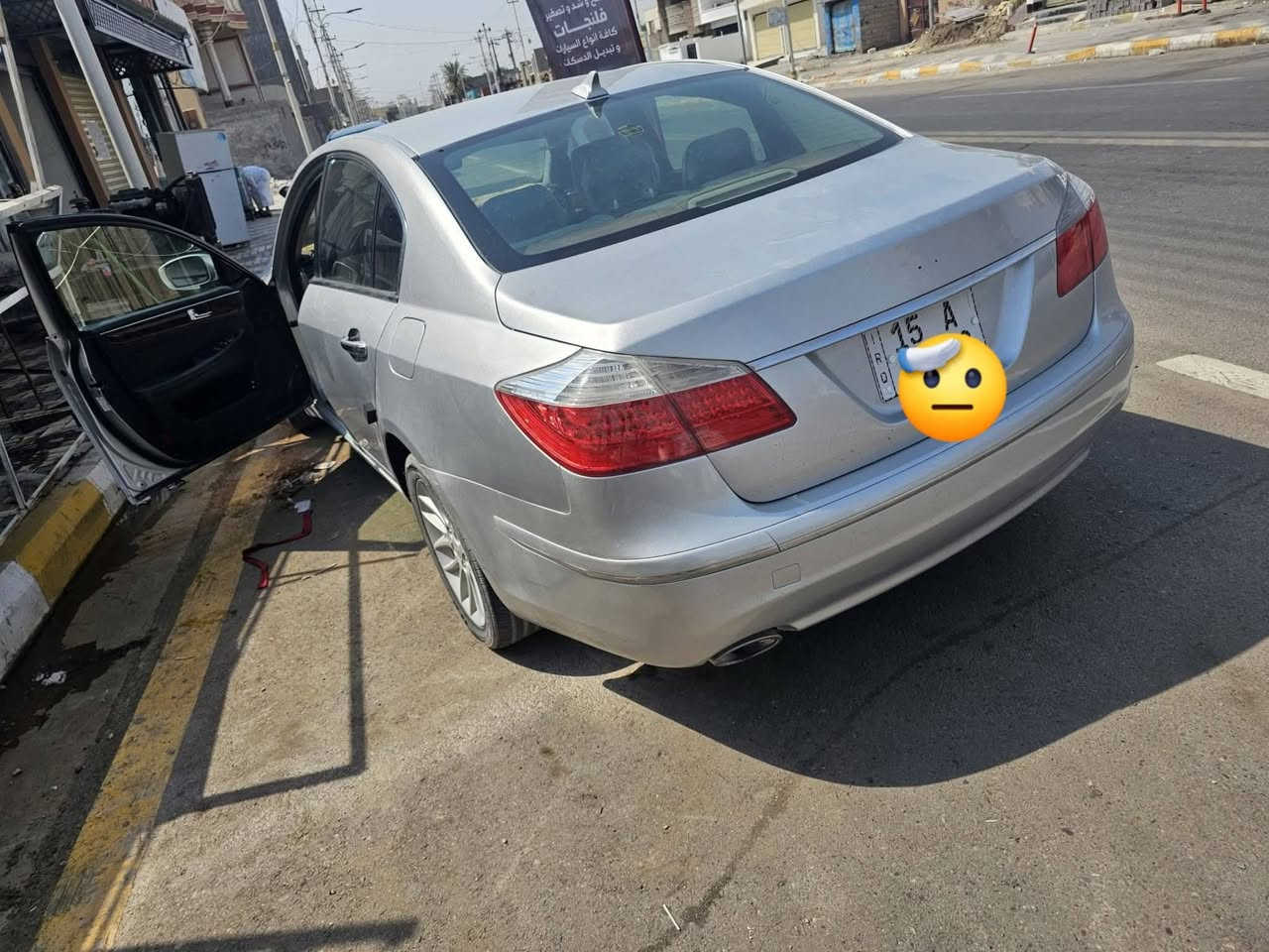 جـنـسـس 2011 لـلـبـيـع. او للمراوس حسب 🚗
• الموديل: 2011

• المحرك: 6 سلندر (وارد أمريكي)

• اللون: سلفر (المرغوب)

• المكان: الأنبار - الفلوجة

​🔹 المواصفات والتفاصيل:

• البصمات: 4 بصمات (تشغيل + أبواب أمامية + صندوق).

• الصبغ: مصبوغة حزام إثر جرايد فقط (متوفر تصوير كامل للسيارة قبل الصبغ لإثبات النظافة).

• الداخلية: دوشمة جديدة خياطة يدوية راقية.

• التايرات: تخم تاير جديد.

• الصدر: جديد بالكامل، السيارة ترايك وجاهزة للسفر  (مجربة للبصرة بسرعة 220 كم/س وأكثر بثبات ممتازة).

• الإضاءة: لايتات زنون أبيض.

​🔹 الأوراق والملكية:
كشنات : كهربائيات +  تدفئه 
• باسمي وتحويل مباشر.

• سنوية مجددة لغاية 2031.

• رقم ألماني أجنبي جديد.

​💵 السعر: 105 ورقة (10,500$) وبيه مجال للشراي الجاد.

​📲 للتواصل :***********
