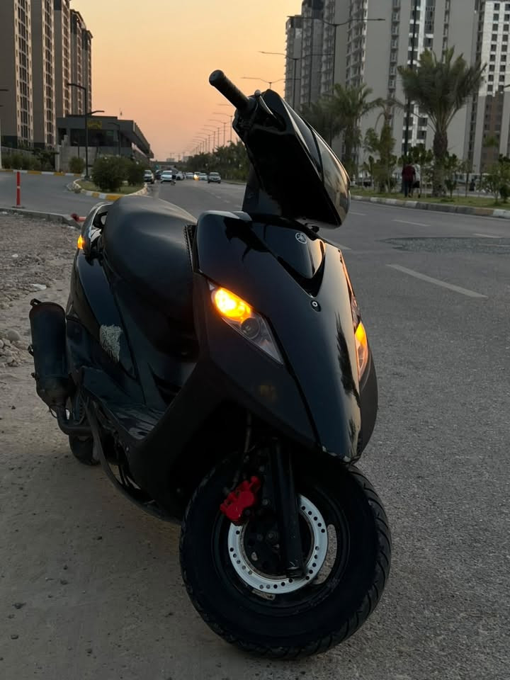 السلام عليكم مكلف بل نشر
ثعلب نوزل 140 موديل 2007 للبيع بيها صالنصه رياضي دهن قبل اسبوع دايره تيتانيوم وبيها كلج خلفي رياضي وشوته جديده وادامه كامله السعر 580 وبيها مجال

(لحد يسئل مكينتها مفتوحه لولا دراجه من 2007 بل شارع شي اكيد تنتفح)

هذا رقم صاحبها

***********
