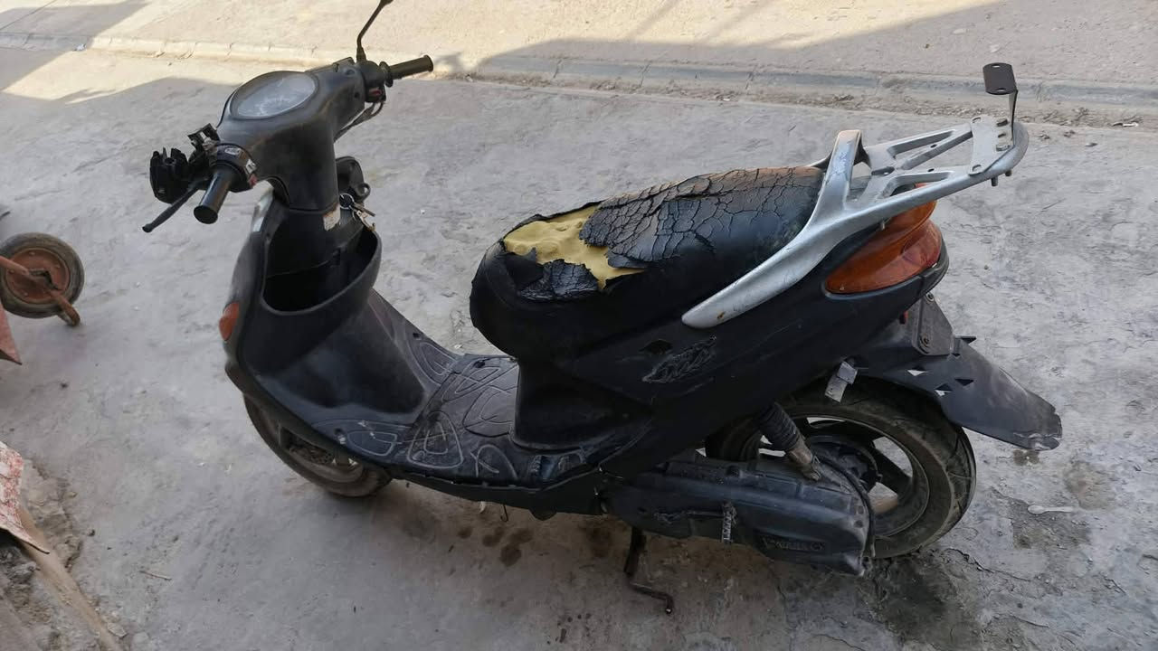 سلام عليكم دراجه البيع كله شغل سلف هندر السعر 350 وبيها مجال المكان ناصريه سوق الشيوخ الرقم ***********
