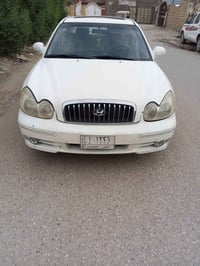 سوناتا ٢٠٠٥ • ٤ سلندر • تحويل مباشر