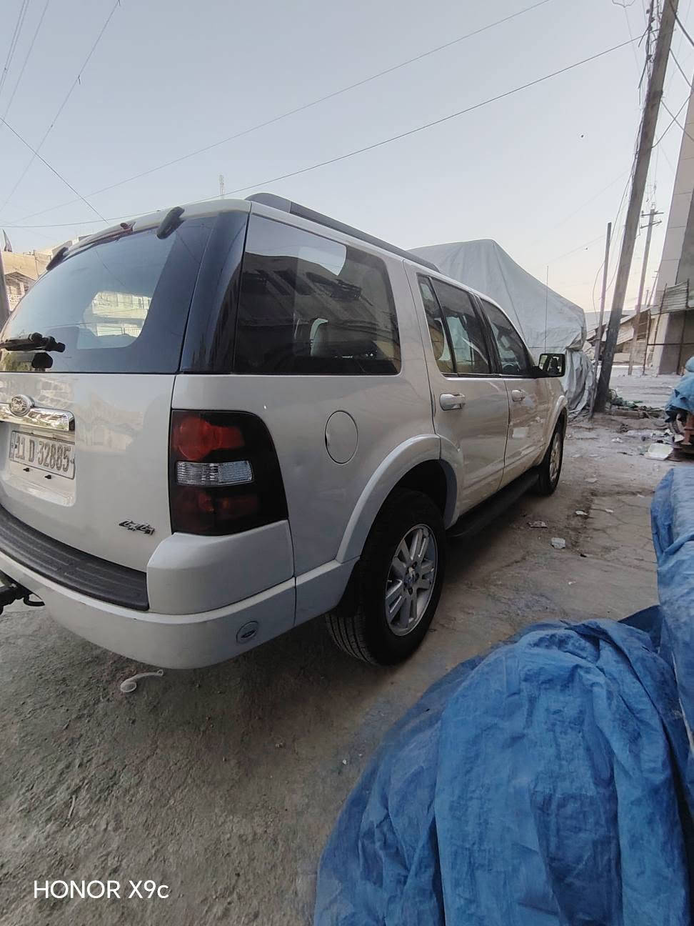 سلام عليكم فورد اكسبلور2010خليجي فول مواصفات محرك 4000 سعر 120 مكان بغداد *********** بغداد, العراق

نص مكتوب في الصور:
- HONOR X9c