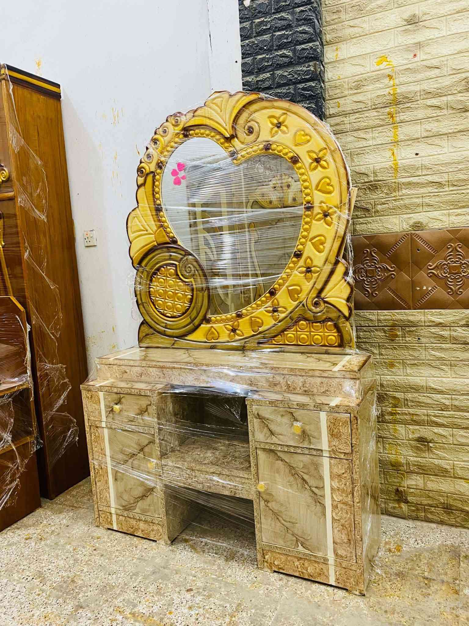 غرفة نوم • عراقي • اخو الجديد