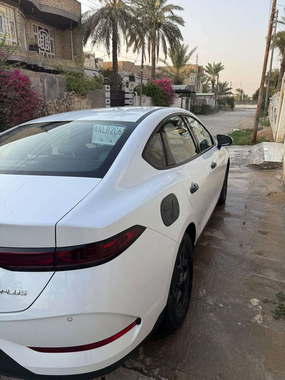 سلام عليكم
للبيع بي واي دي كن بلاس موديل 2025 داخل زيتوني ماشيه 13الف الكلي رقم بغداد بسمي و رقمه حلوو غراضه موجودات سياره كفاله عامه
الرقم ***********
السعر  21 مليون
