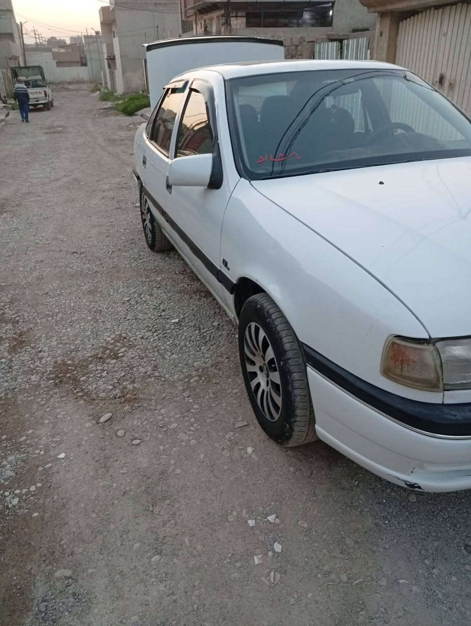 اوبل فكترا مديل 1991 محدثه 93 حجم 18 كير محرك شرط صبغ دواير دوشمه جديده كهربئيات كلها شغاله 
سياره جاهزه رقمها نينوى دولي سنويه جديده هزه جديده تحويل مباشر السعر 42 وبيها مجال بصيط
***********
***********
