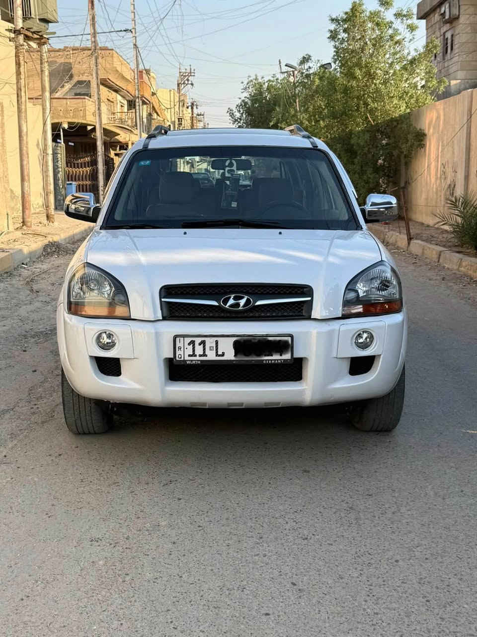 السلام عليكم
هيونداي توكسان موديل 2009 خليجي 

لون ابيض فول مواصفات فتحه

 محرك2700 دوش 

رقم بغداد بسمي 

 السيارة مكفوله من ضربه 

بيها مكانات صبغ بيع صبغ عام 

 السيارة جاهزة 100%

تاير جديد 

كهربائيات كلها شغالة 

 تبريد ثلج 

سعر 88بيها مجال بصيط 

  مكان بغداد الكرخ

***********
