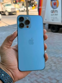 13 pro max AA/A ذاكره ٢٥٦   شرق اوسط بطاريه ٨١   مكان السيم كارت واكف ...