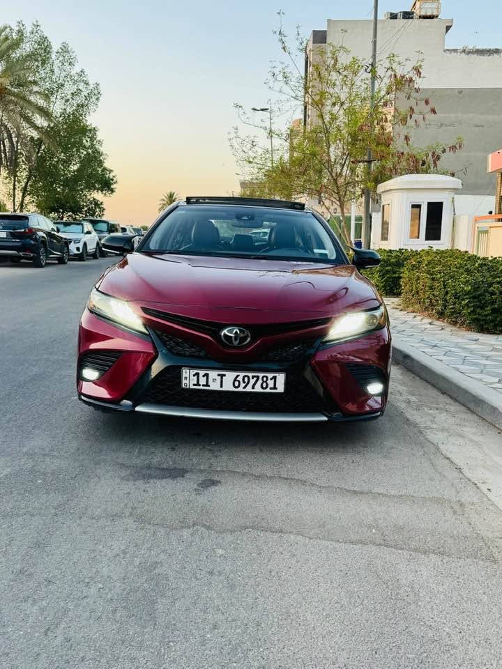￼ 2018 TOYOTA CAMRY-XSE
نويوتا كامري (xle) موديل2018   
رقم بغداد ابأسمي
اللون : ماروني شذره 
عداد المسافة : 68الف ميل
حجم المحرك : 4) 2.5L.سلندر) 
ملاحطة حادث السيارة
صبغ جاملغ وطرف البنيد  وجاملغ خلفي كلير امريكا و هلال الجاملغ الخلفي 
المواصفات : XLE

فتحه بانوراما 
كشنات كهرباء
داخل جلد اسود
ويل حجم(18)
شاشة كبير لمس
شحن واير ليس
كاميرا
ابواب بصمة
دخول ذكي
هاند بريك بصمة
(AUTO HOLD) اوتو هولد
(AUTO START) اوتو ستارت 

المرايه الوسطيه بيها تعتيم 
قياده نصف اليه يعني تعتمد على السياره الكدامها توكف وقوف تام و تحرك من جديد حسب السائق الكدامك 
سستم صوت (jbl) ودمام بلادي 
مانع تصادم (تضرب بريك وحدها )
كير (AT) عادي و اوتو 
(AUTO STOP) اوتو ستوب
رادار امامي (تحديد مسار)
تنبيه الخروج عن المسار 
رادار جانبي (نقاط عمياء)
رادار خلفي (التحذير من الاصطدام)
(ECO) نظام
(NORMAL) نظام
(SPORT) نظام
تحكيمات استيرن
تبريد مركزي
كشنات جلد
كشانت هيتر
كشنات كهربائي
لايتات لي LEDد عدسة زينون بيلادي
كلايتات لي LEDد بيلادي
سعر السياره 158 ورقه
تفاصيل اكثر الاتصال على ارقام التاليه
***********
