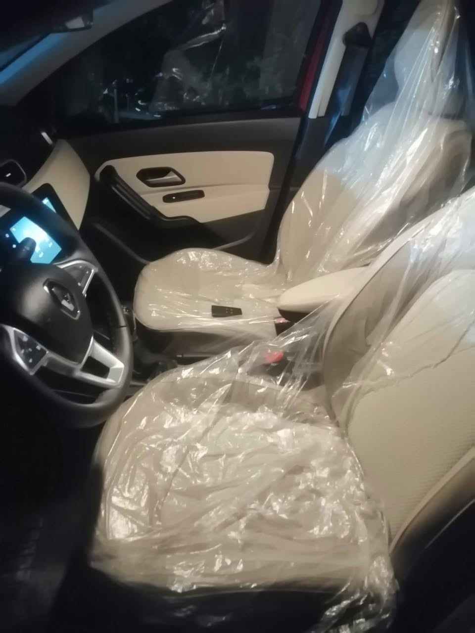 السلام عليكم
للبيع سياره  رينو داستر مديل ٢٥ زيرو مكفول سياره حر مداور مباشر فول مواصفات مكينه ١٦٠٠ تيربو العنوان ديوانية ناحية الصلاحية إستلام شركه @إشارة
باقي التفاصيل اتصل وتدلل السعر ١٧٠ وبيه مجال 

***********
