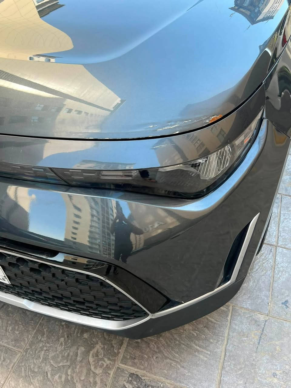كيا سول 2024 مدفوعة كمرك وضريبة وارد امريكي حادثهة جدا بسيط مثل ما موضح صور الحادث مرفقة . السيارة بدون قطرة صبغ دعامية تبديل اصليه نفس اللون والايت اتبدل اصلي كذالك . سيارة جاهزة احولك نفس اليوم جام بدلته اصلي لان تجي مضللة نقصها فقط تغليف الدشبول . محرك 2000 دوش المرغوب بعدها بدهن امريكا السيارة مرقمة فحص مؤقت وجاهزه من كل النواحي جديده جدا ماشيه 35 الف 
السعر 128 وبيها مجال مكاني بغداد حي الجهاد 
رقمي ***********
