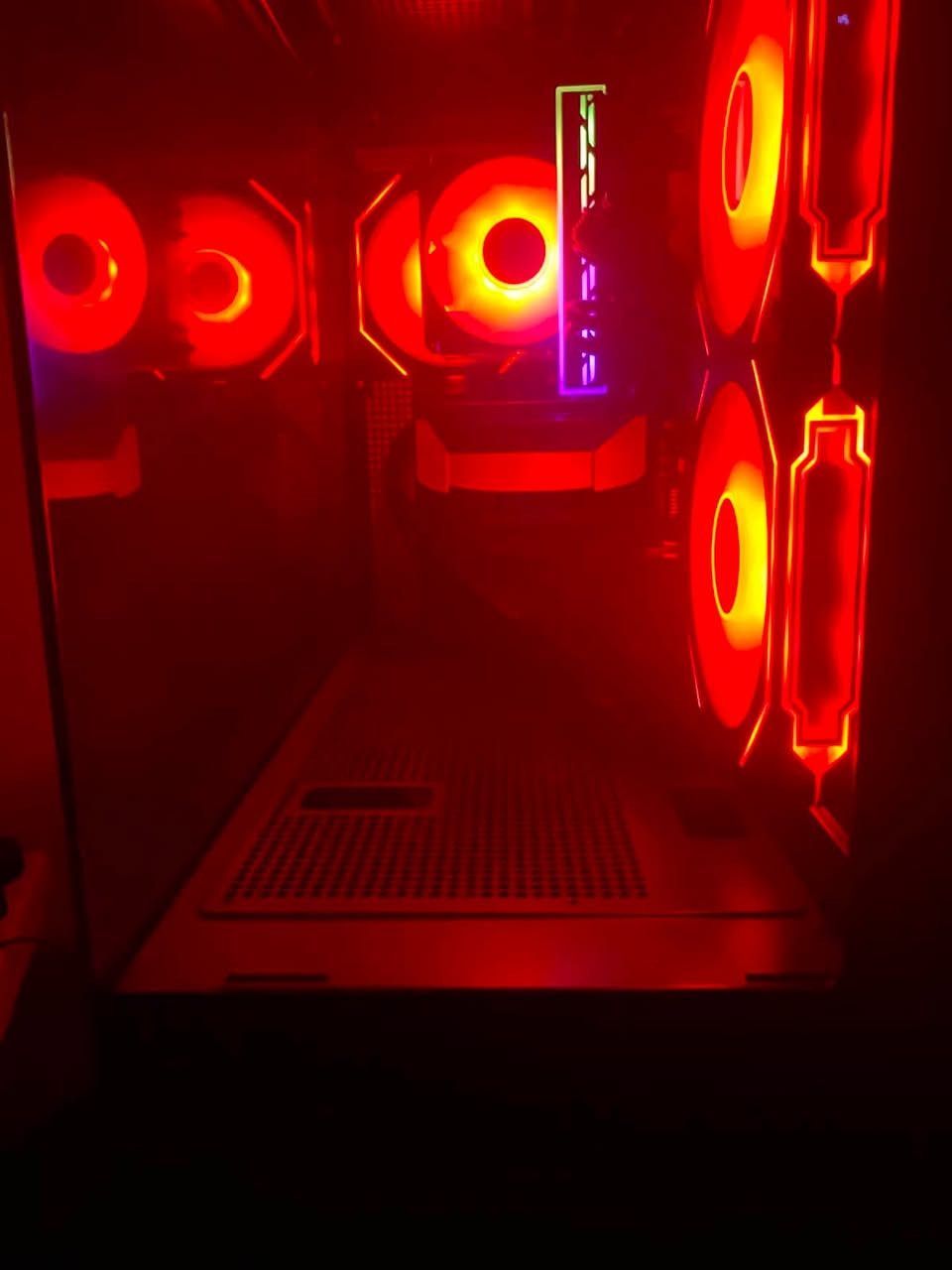 موصفات كارت شاشه 5060
رامات 16DDR4 المعالج انتل كوراي 140600 بورسلاي 650
تخزين1تيره ASUS PRIME H610M-K D4 ARGB :اللوحة
الأم -مكاني بغداد الغزاليه رجاء لحد يعلق الي يريد يعرف سعر يتصل وتساب *********** ملاحضه كراتين موجوده شرط فحص 
®ا إضافة
