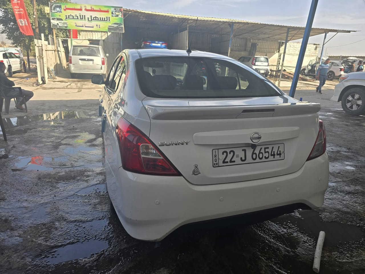 سلام عليكم نيسان هندي موديل ٢١ بليته زركه كير مكينه تبريد مكفول بيها بارد عنوان بغداد الحريه سعر 100 وبيها مجال ***********
