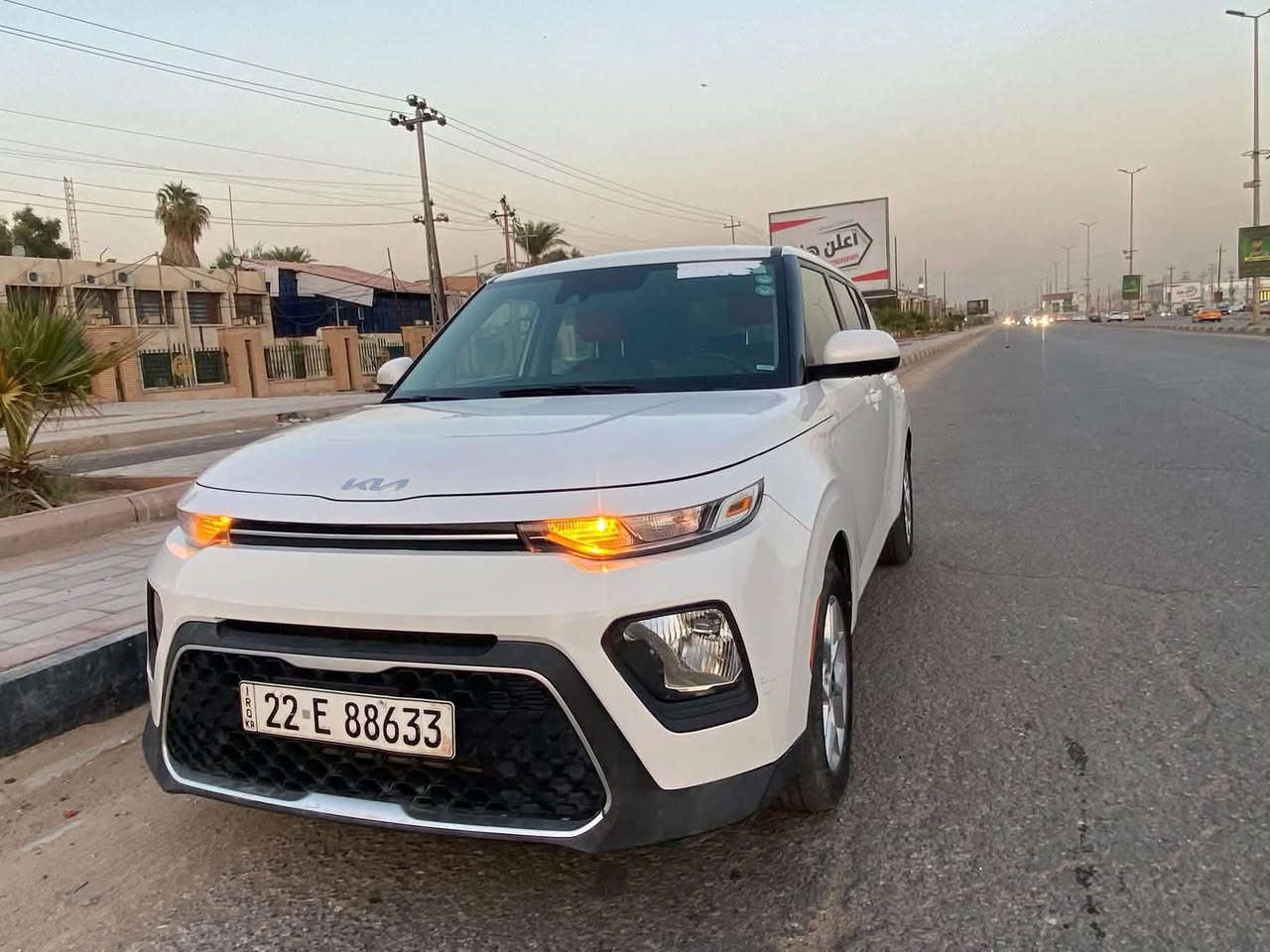 كيا صول موديل 2022
2000 دوش 

وارد امريكي 

حادثها جاملغ وباب خلفي كلش بسيط وصور السونار موجوده 

السياره تبريد ثلج 

شاشه + كاميرا

دواخلها كله جديد 

بيها قيادة ذاتية توقف ذاتي هاند بريك

المواصفات المعروفة بيها

السياره فول مواصفات ومكفوله من كلشي عدا الحادث اللي ب امريكا مالتها

مابيها اي نقص وكلش نظيفة

للتواصل والاستفسار 

***********
