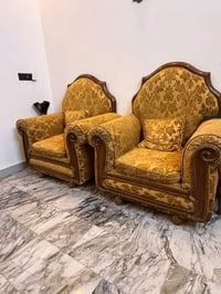 تخم عراقي للبيع نضيف وقبل فترة مشتغلي شركة تنضيف 10 مقاعد 2 كبار و4 كر...