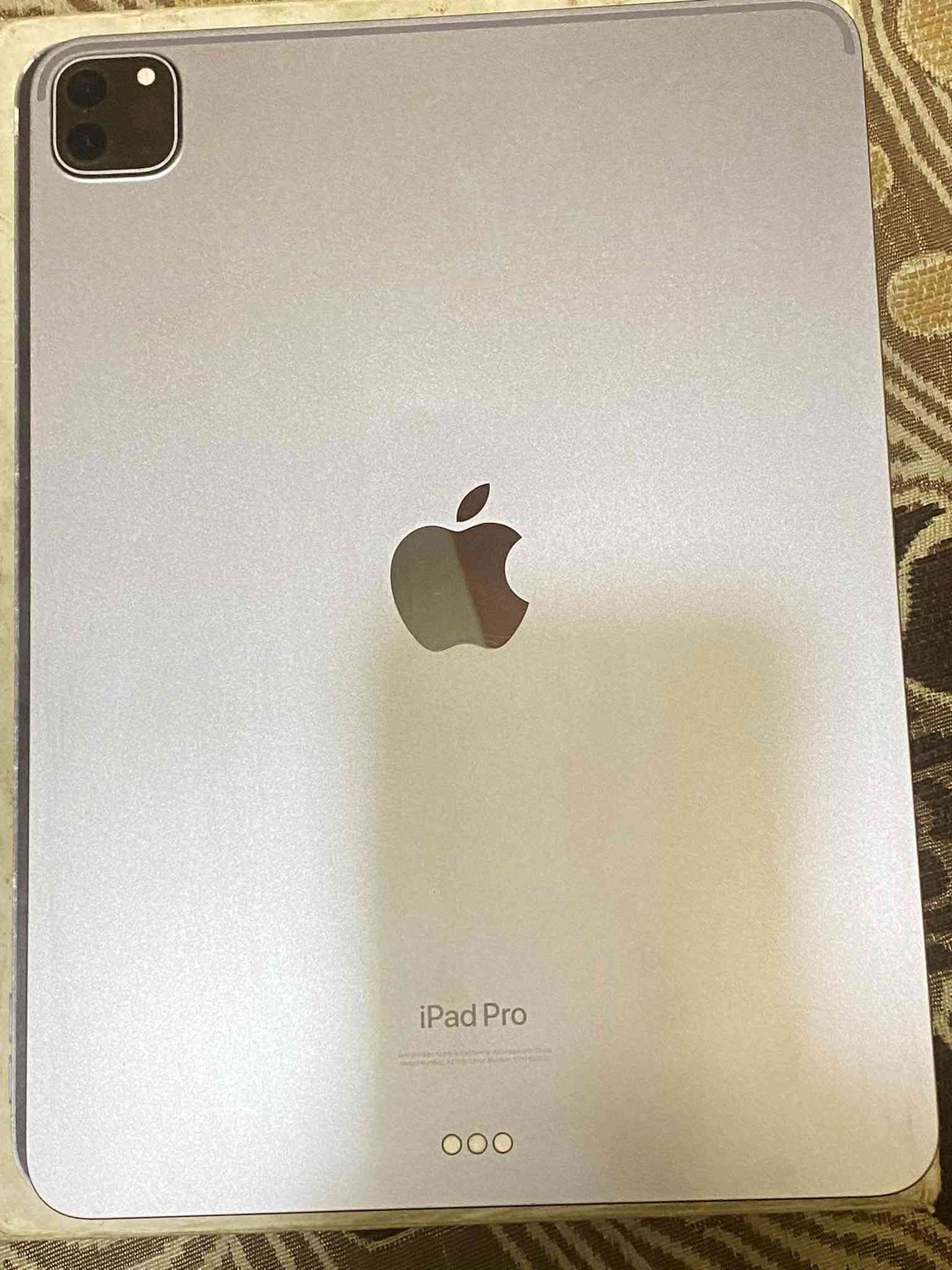 آيباد برو ١١ ام٢ • ١٢٨ • كربلاء