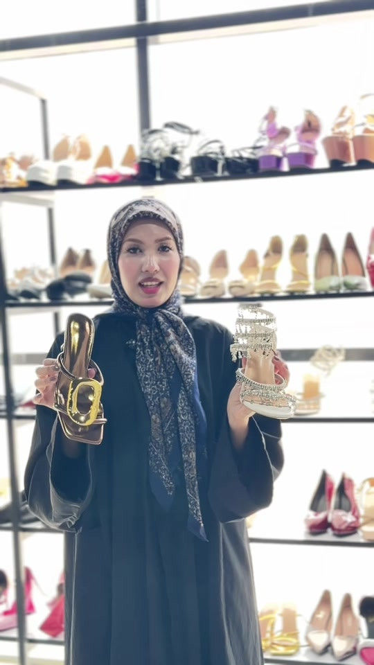 #شي ان النجف - شارع الروان في الشارع المقابل لفندق ريبال يومياً من الساعة ال10 صباحا الى الساعة ال12 ليلا StartWithMake 
